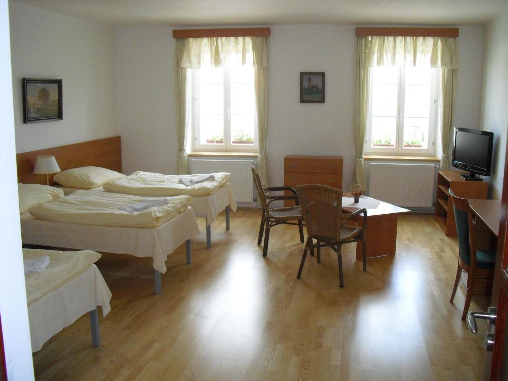 Hostinné Mestsky Hotel Dorinka חדר תמונה